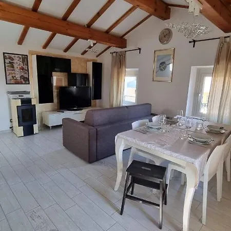 דירה Casa Elsa *