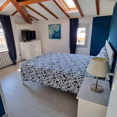 Casa Elsa Apartment *