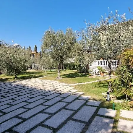 Casa Elsa Апартаменты Торри-дель-Бенако